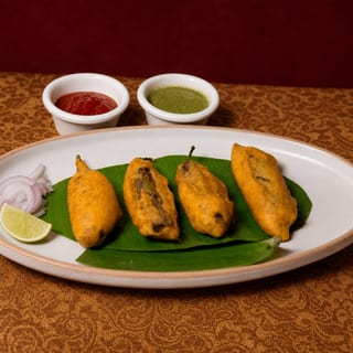 Mirchi Bajji (3 Pcs)